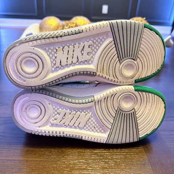 Green & White Nike Gamma Force Women's Basketball Shoes, Size: 6.5, Natural - Picture 7 of 11